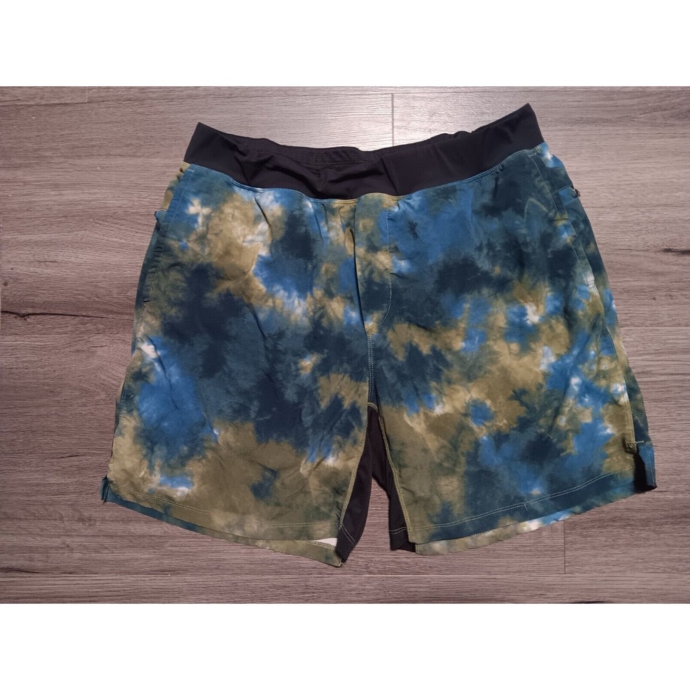 Fabletics Men's Blue Green Tie Dye Lined The‎ Fundamental Short Size 32x7